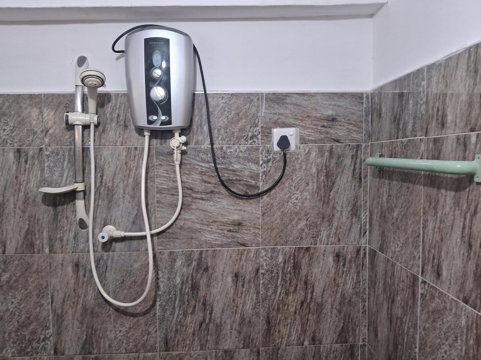 הבאראנה Sanjana Home Stay מראה חיצוני תמונה